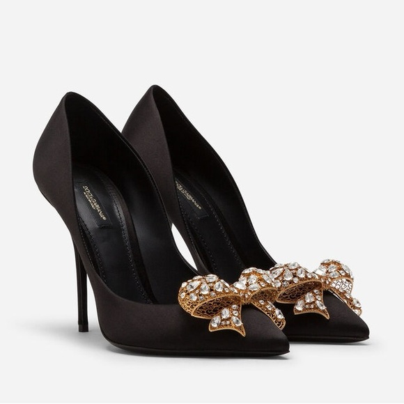 Dolce & Gabbana Satin pumps with bejeweled embellishment 37.5 $1,495 - Picture 1 of 14